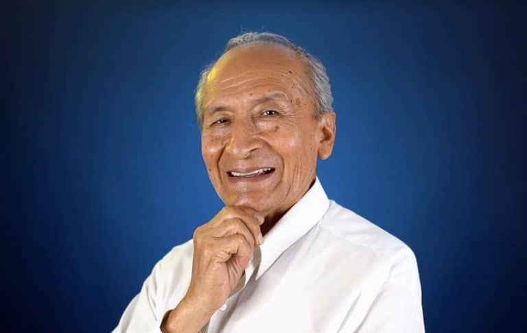 Molar32 - Caso Sr. Velásquez (80 años)
